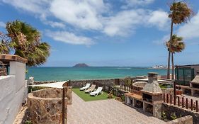 Villa Marina I Beachfront Corralejo By Holidays Home
